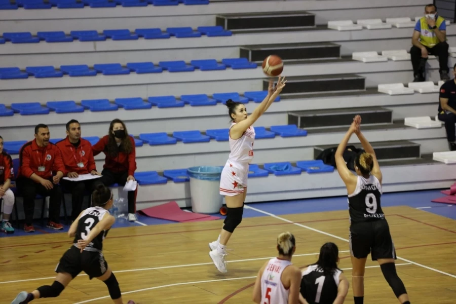 Turgutlu Belediyespor Kadın Basketbol Takımı İlk Deplasman Maçına Çıkıyor