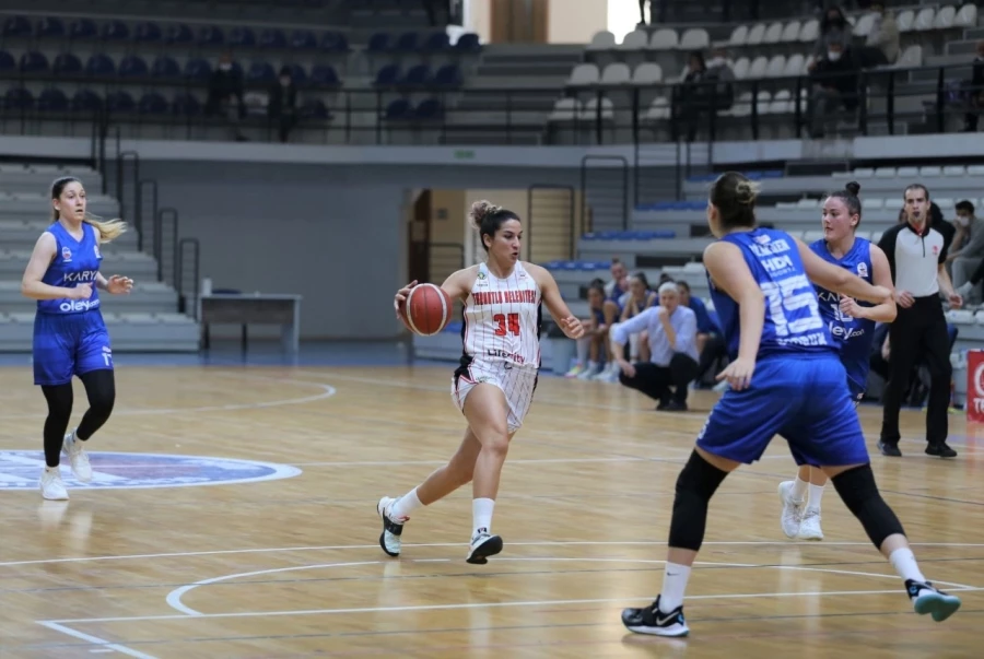 Kritik Maçın Galibi Turgutlu Belediyespor Kadın Basketbol Takımı Oldu