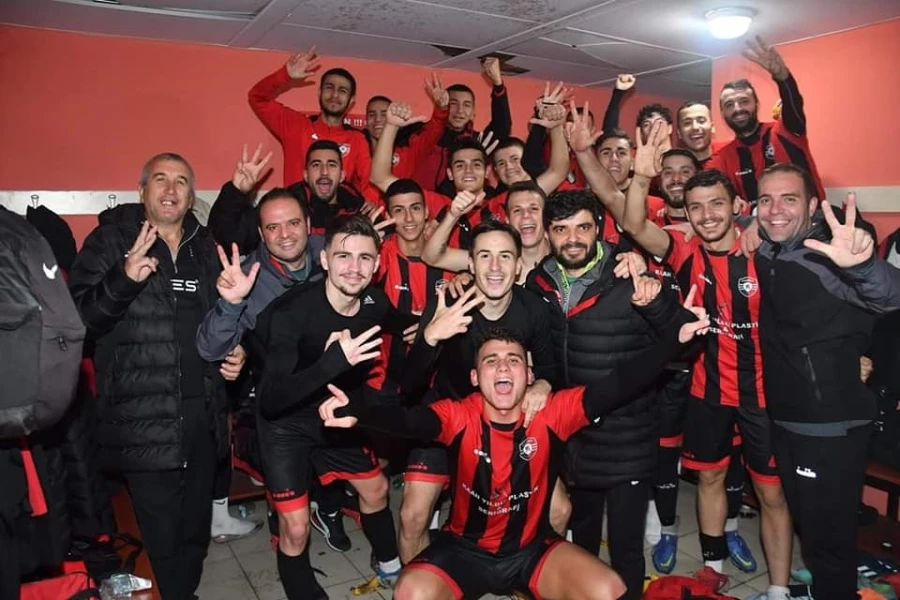 Yıldızspor 45 FK koltuğu sağlama aldı: 0-3