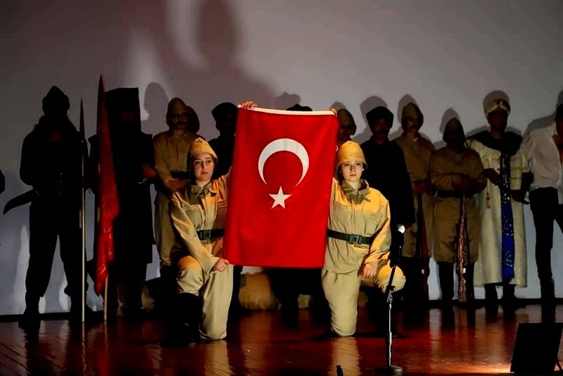 Saruhanlı’da 12 Mart İstiklal Marşı’nın Kabulü ve Mehmet Akif Ersoy’u Anma Günü Kutlaması Yapıldı