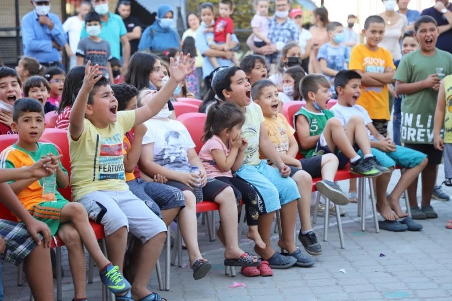 Sokak Tiyatrosu Bu Yıl da Zafer Bayramı, Bağ Bozumu ve Kurtuluş Şenliklerinde