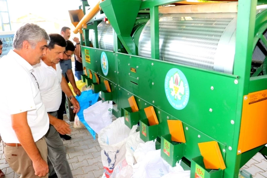 Demircili Çiftçilerin Tohum Eleme Makinesi Büyükşehir