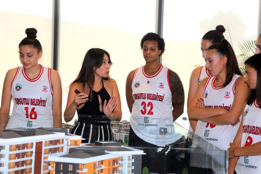 Turgutlu Belediyesi Kadın Basketbol Takımının Ana Sponsoru Lidya Garden City Oldu